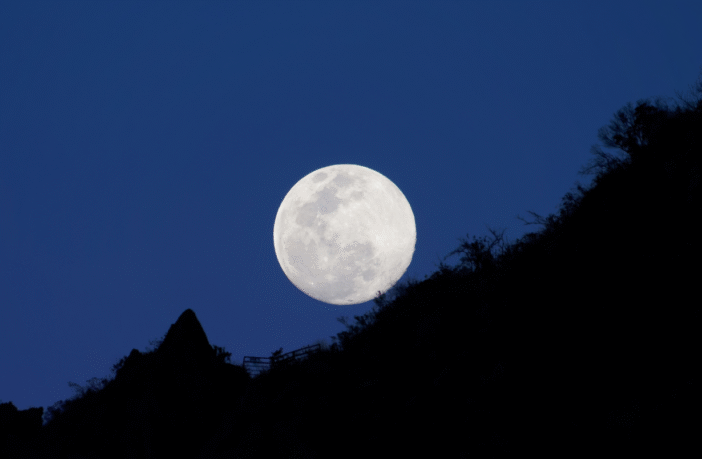 La Superluna Fría de diciembre y otros eventos astronómicos