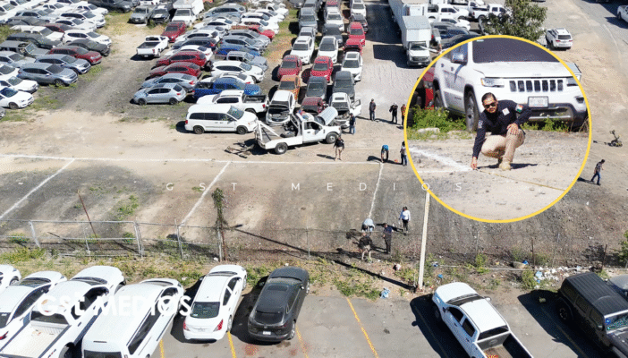 Llevan a cabo búsqueda de fosa clandestina en patio de la Fiscalía de Nayarit Llevan a cabo búsqueda de fosa clandestina en patio de la Fiscalía de Nayarit