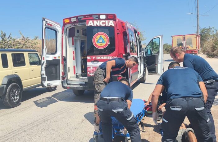 Notiespacio PV | Camión de cerveza deja a repartidor de agua lesionado en Joyas del Pedregal