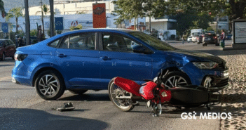 Motociclista resulta lesionado tras percance en avenida Francisco Villa