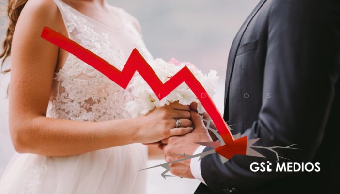 Cada vez menos mexicanos se casan: Inegi reporta caída en matrimonios en 20 años