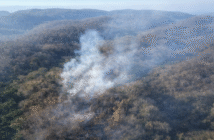 Continúan los trabajos para sofocar el incendio en Bahía de Banderas