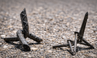 Procesan a sujeto que fue detenido con cartuchos y poncha llantas en Vallarta