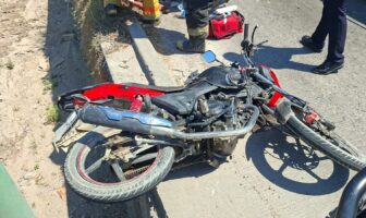 Notiespacio PV | Choque entre cuatrimoto y motocicleta deja un lesionado