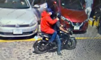 Tras acudir al banco son victimas de asalto; les quitan más de 300 mil pesos