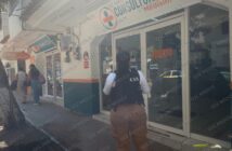 Notiespacio PV | Adulto mayor extranjero fallece en sala de espera de consultorio en la Colonia Emiliano Zapata