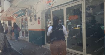 Adulto mayor extranjero fallece en sala de espera de consultorio en la Colonia Emiliano Zapata