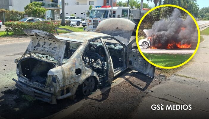 Jetta arde en llamas en Fluvial Vallarta