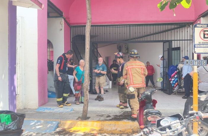 Notiespacio PV | Incendio consume departamento en condominio Villa Vallarta