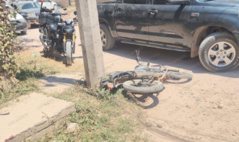 Menor gravemente lesionado en Lomas del Coapinole tras chocar contra poste en Puerto Vallarta