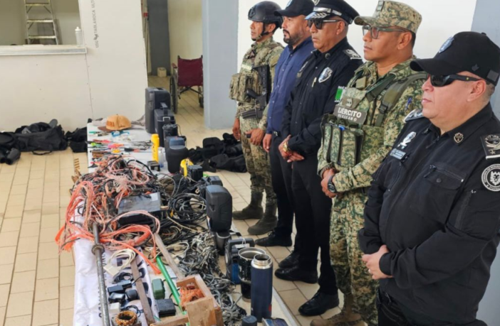 Operativo sorpresa en CEINJURE de Puerto Vallarta deja decomiso de armas hechizas