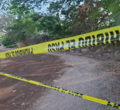 ¡Otro feminicidio en Vallarta! Localizan el cuerpo en el camino viejo a Mojoneras