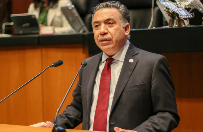 Enrique Inzunza rechaza acusaciones de EE.UU. y asegura que permanece en Sinaloa