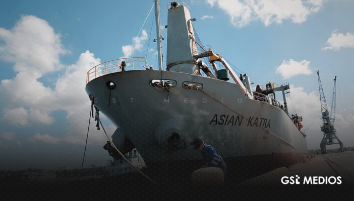 Cuba recibe el octavo barco de ayuda humanitaria procedente de México