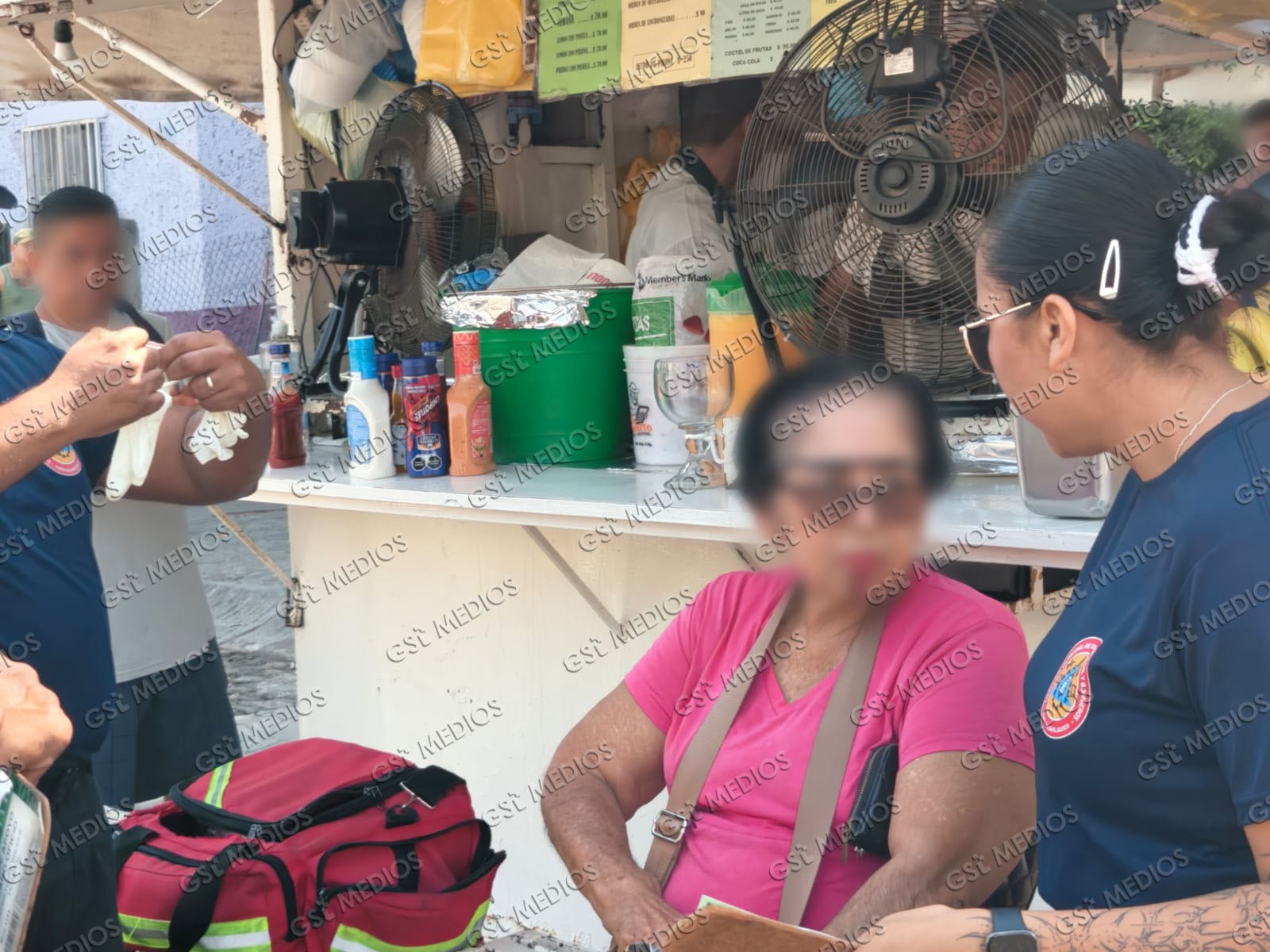 Motociclista atropella a una mujer de la tercera edad en La Aurora