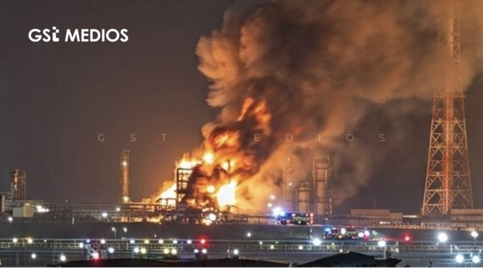 Fuerte explosión en refinería de Salina Cruz desata incendio y deja seis lesionados