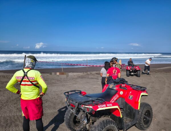 Localizan sin vida a joven de Guadalajara desaparecido tras ser arrastrado por el mar en Colima