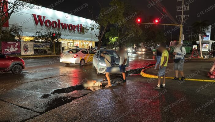 Motociclista resulta lesionado tras choque frente a Soriana Pitillal en Puerto Vallarta
