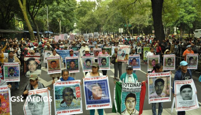 A casi 12 años, familias de Ayotzinapa denuncian falta de avances