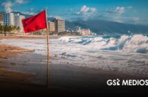Piden precaución en playas de Puerto Vallarta por oleaje de hasta 2 metros