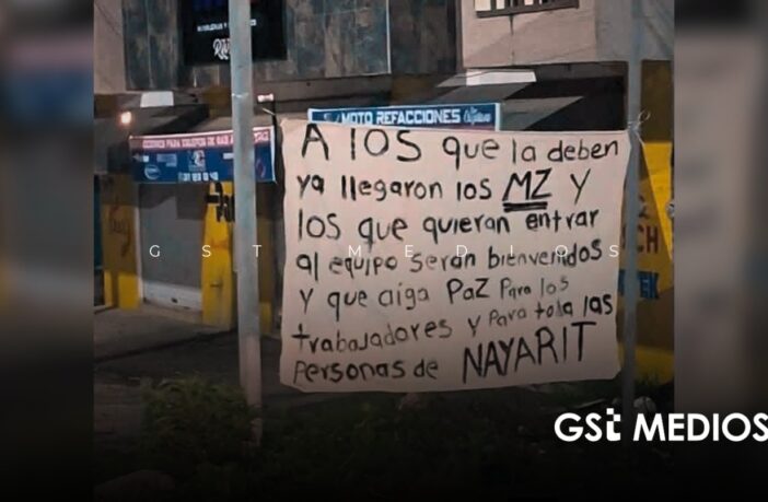 Colocan 'narcomantas' en varios puntos de Nayarit