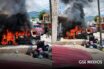 Incendio consume camioneta en pleno centro de El Pitillal