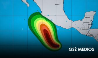 Tormenta tropical Vance continúa fortaleciéndose