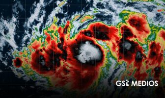 Filipinas enfrenta riesgo de inundaciones y olas gigantes ante el Supertifón "Champi"