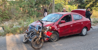Motociclista atropella peatón en avenida México
