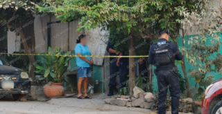 Hombre muere tras presuntamente dispararse en la cabeza en Joyas del Pedregal