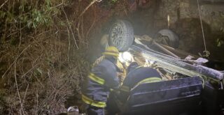 Volcadura en la carretera Tuito-Tehuamixtle deja un fallecido